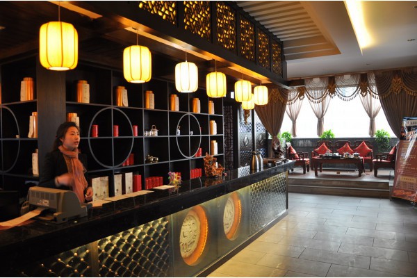 重庆桑拿擦边球：揭秘养生与休闲的微妙平衡