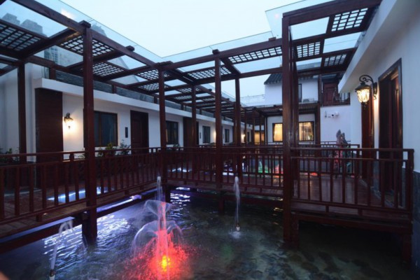 山城舒压秘籍：重庆按摩，一按即解！